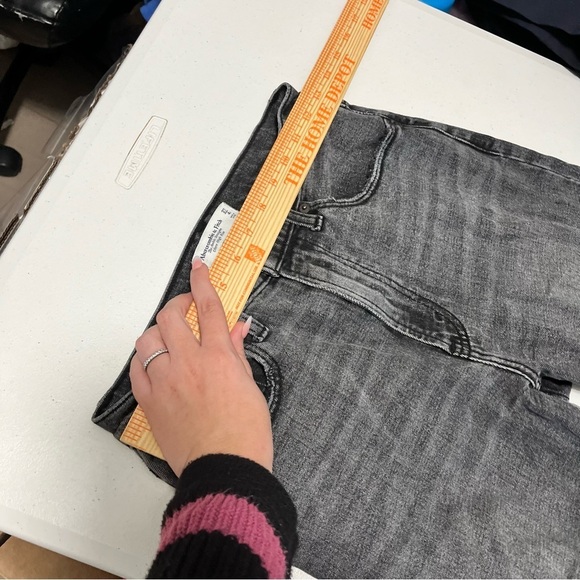 Abercrombie & Fitch Ankle Straight Ultra High Rise Jeans 27 In 4 Short 4S K - Picture 8 of 8